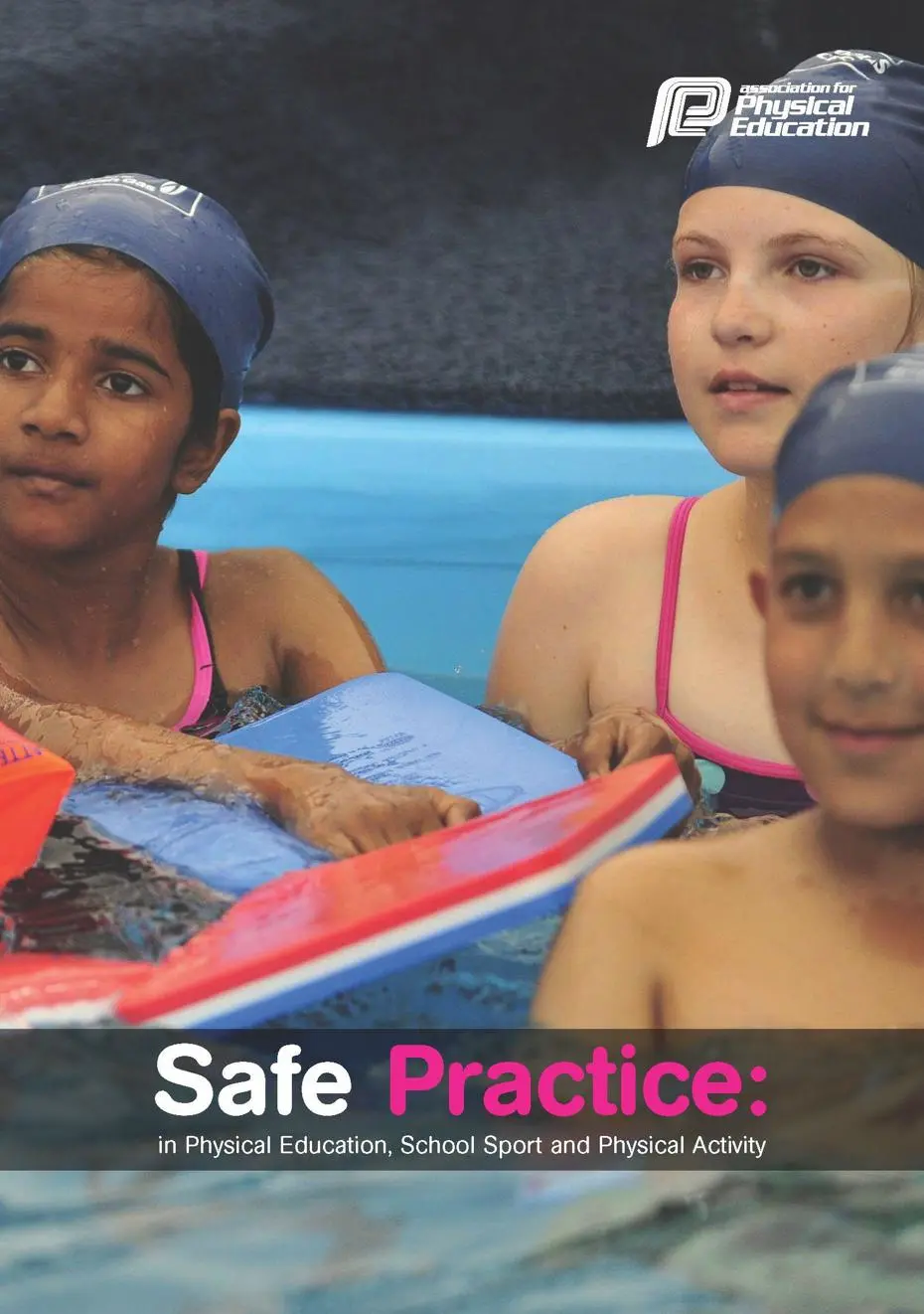 Children in swimming hats